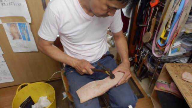中底取り付け